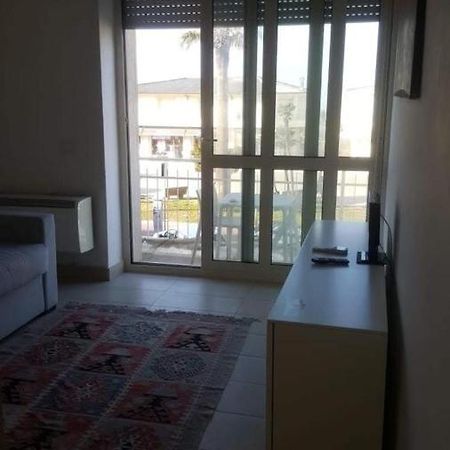 Apartmán Monolocale Lungomare Viareggio Exteriér fotografie
